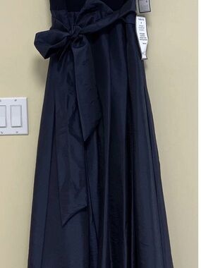 Jessica Howard Navy A-Line Floor-Length Dress with Waist Bow